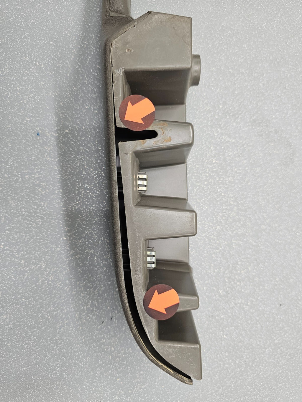 🔥03-18 Express Savana Inside Left Driver Pull Door Panel Handle Armrest DK Gray