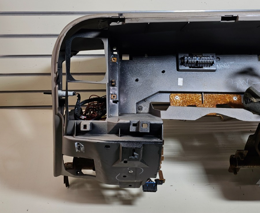 🔥95-99 CHEVY GMC SILVERADO CK Dashboard DASH CORE Frame Mount Assembly Tan DB2