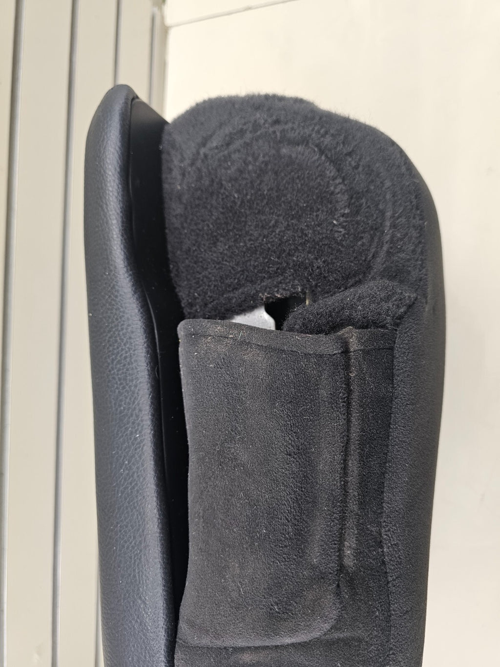 🔥02-08 Dodge RAM Center Console Jump Seat ARMREST Cover Lid Leather Black JS7