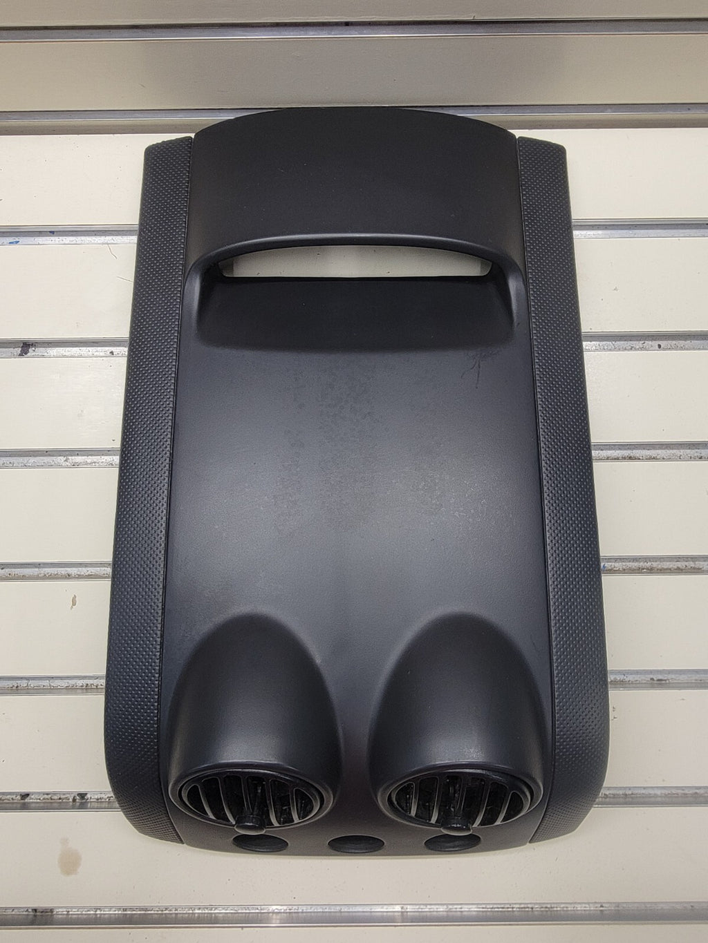 04-08 Chevrolet Aveo Hatchback Dashboard Top Center Air Vents Clock Bezel Black