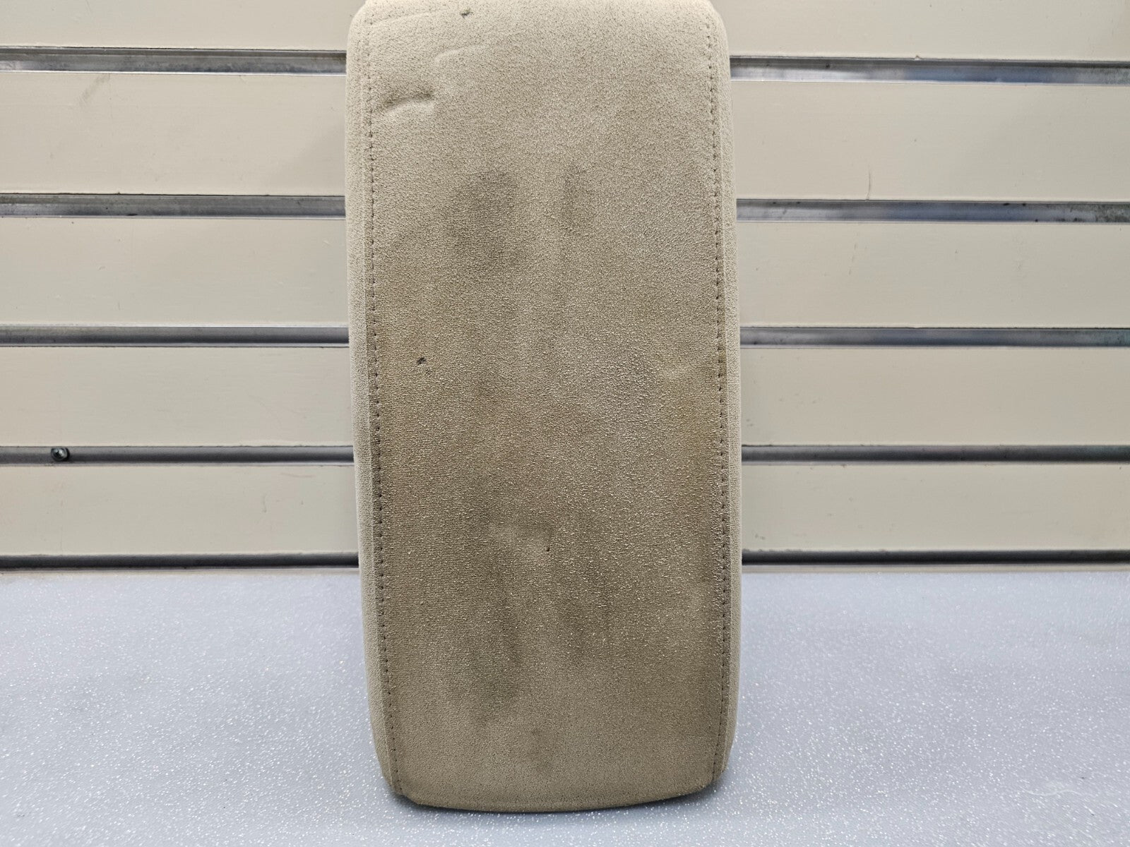 🔥07-12 Nissan Altima Center Console Lid Arm Rest Top Pad Cover Assembly Tan OEM