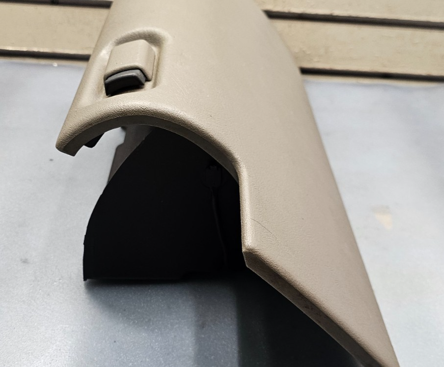 95-99 CHEVY GMC TRUCK SILVERADOC/K Glove Box Storage Compartment Assembly TAN