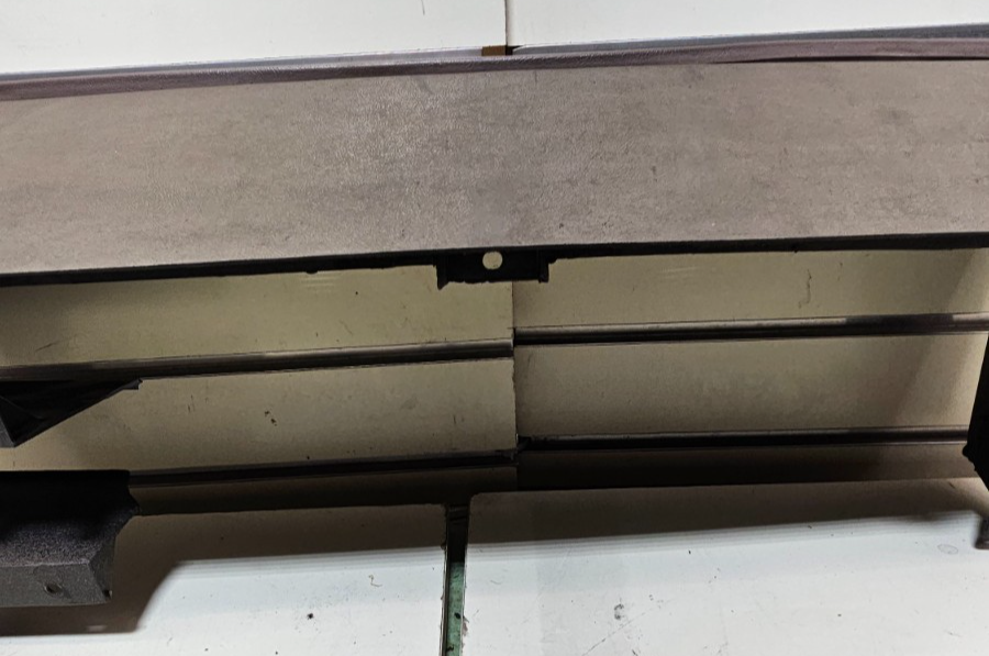 🔥88-94 Silverado SUBURBAN BLAZER Instrument Cluster Gauge Dash Bezel DK TAN C2