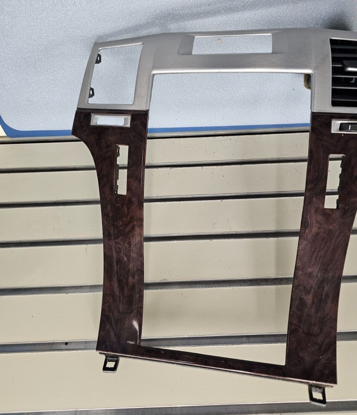 🔥07-14 Escalade Dash AM FM Radio Stereo Display Trim Bezel Panel Silver/Wood