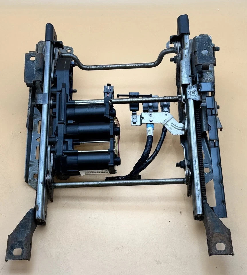 🔥98-11 Town Car Grand Marquis Crown Victoria Left Driver power seat track Frame