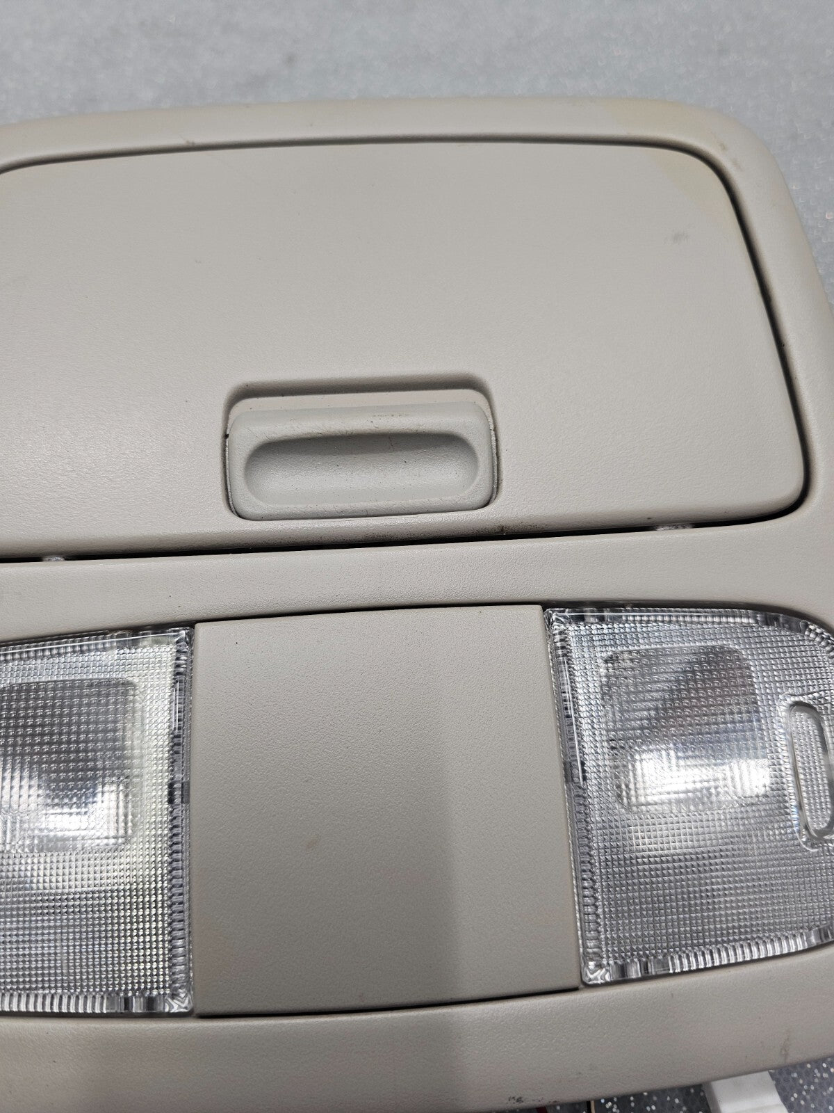 🔥02-06 Toyota CAMRY 4RUNNER Overhead Console DOME Light🔴Storage GRAY 012