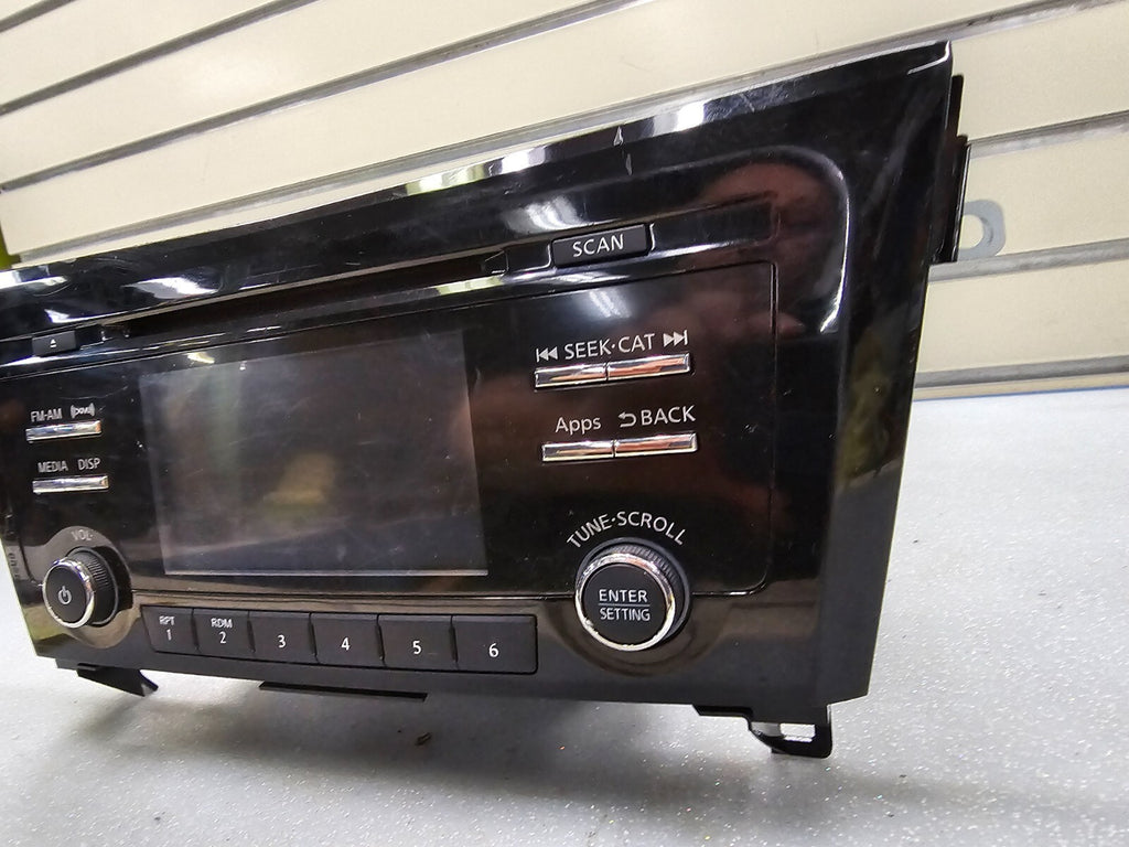 🔥14-16 Nissan Rogue AM FM CD Navigation Radio Receiver 25915-4BA0A OEM