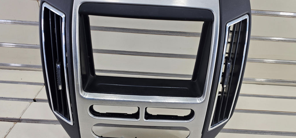 07-10 Ford Edge Center Front Dash Radio Bezel Trim Storage Climate Control Gray