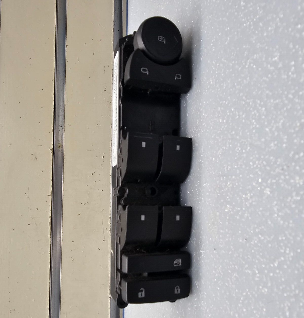 07-14 Silverado Tahoe Yukon Master Left Driver Window Switch Assembly Regulator