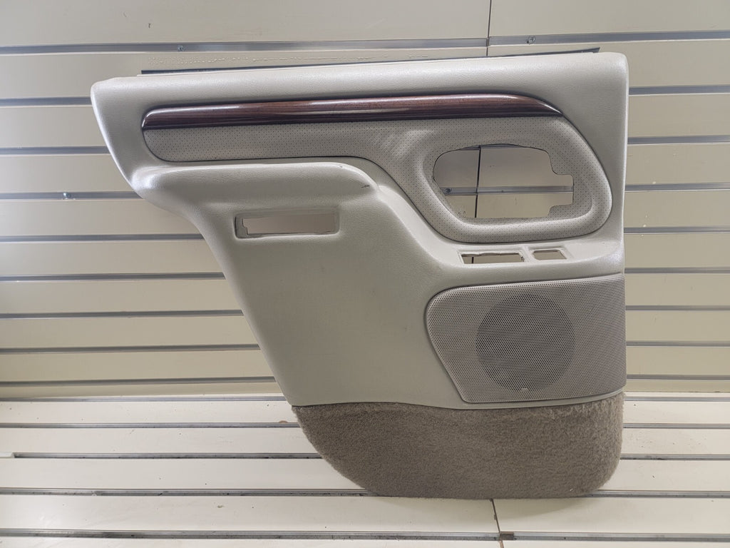 🔥1995-1999 Chevy GMC Silverado escalade DOOR PANEL Rear left Side Auto TAN D2