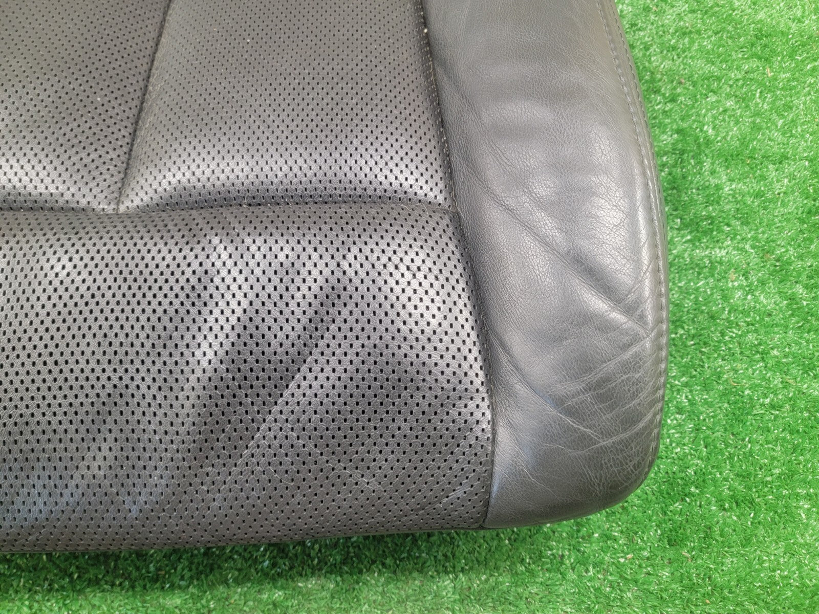 🔥07-14 Lincoln Navigator Front Left Driver Bottom Leather Seat Cover Gray