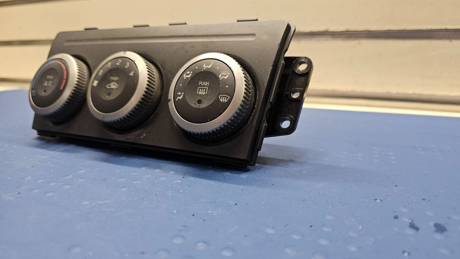 09-13 Mazda 6 Dash AC Heater Temperature Climate Control Air Conditioner