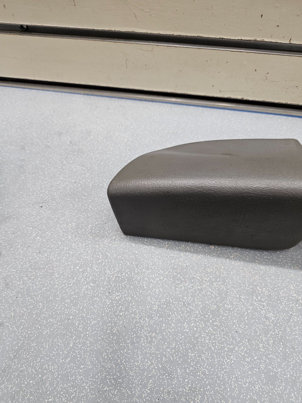 🔥02-09 TRAILBLAZER Door Panel ARMREST Pull Handle Front RIGHT Passenger GRAY H4