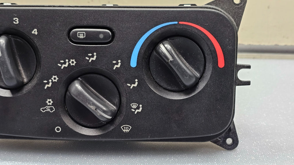 🔥04-07 Jeep Liberty DASH AC Heater Temperature CLIMATE CONTROL AIR Conditioning