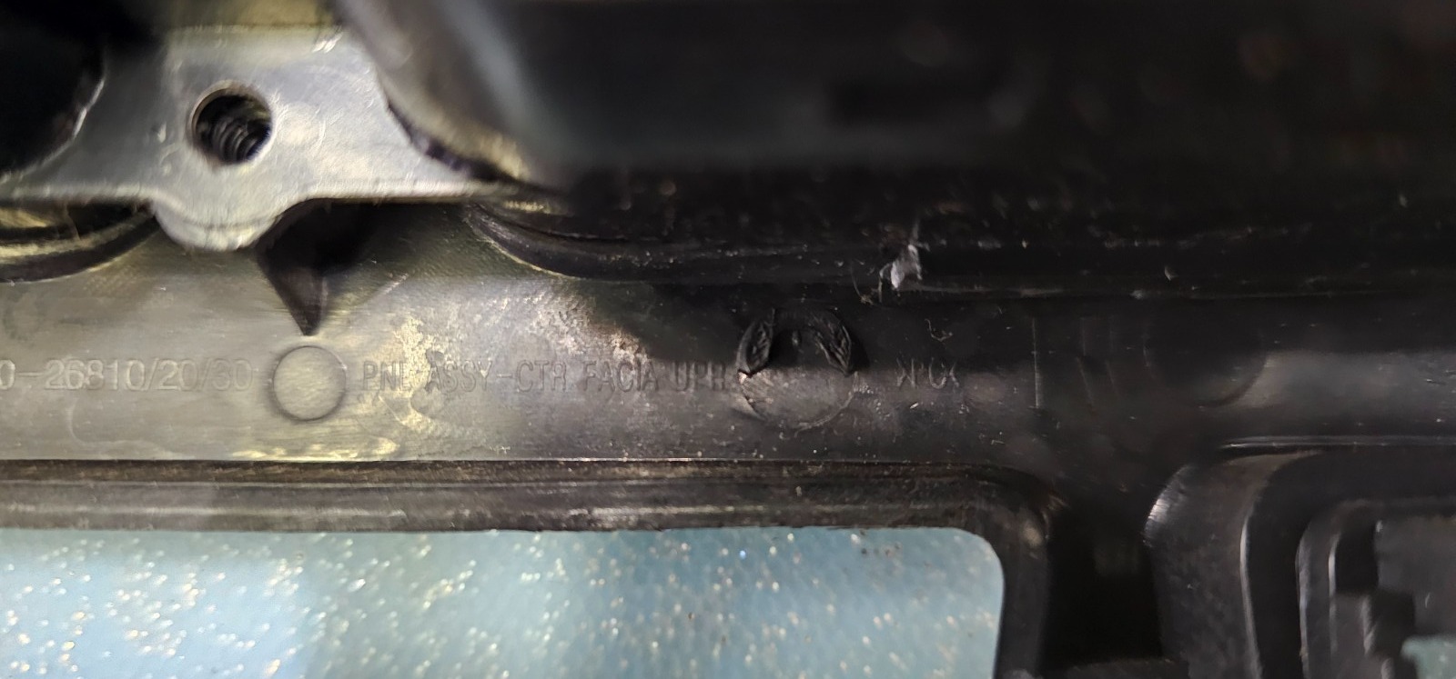 🔥01-06 HYUNDAI SANTA FE CENTER DASH RADIO HEAT AC VENT TRIM BEZEL BLACK OEM