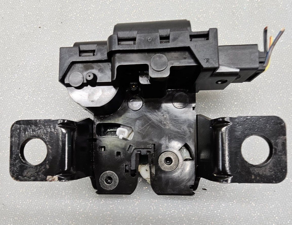 08-12 Ford Escape Mariner Back Glass Window Latch Release Actuator OEM/FE