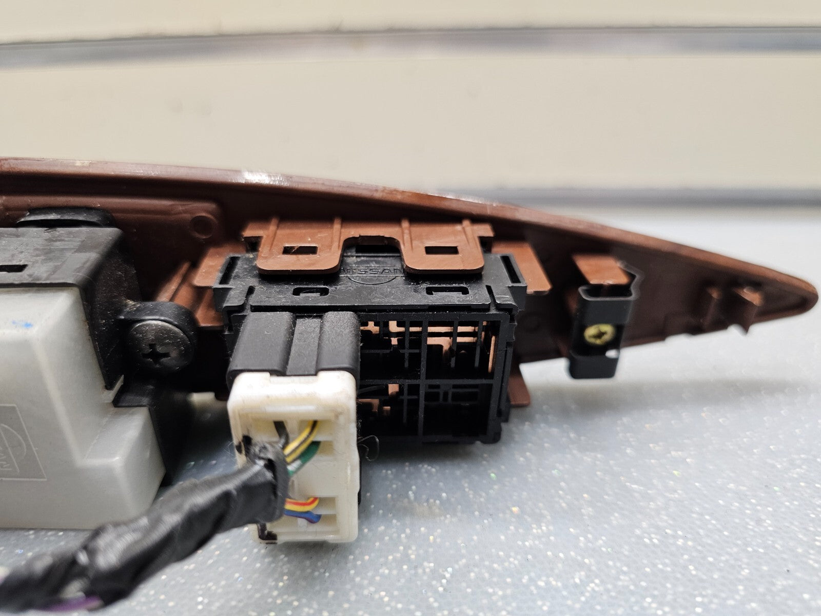 🔥02-05 Altima Left Driver Master Front Power Window Switch Assembly Wood WS42