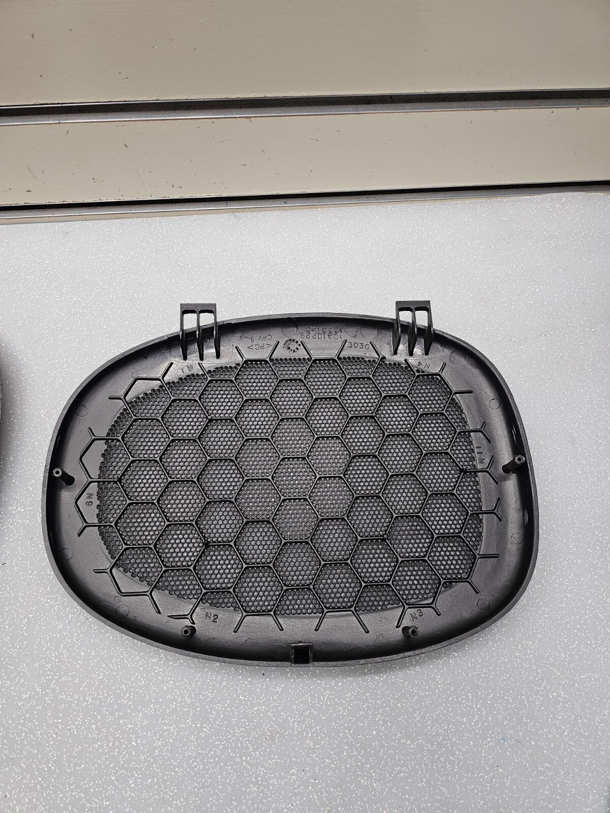 🔥04-08 Pontiac Grand Prix Rear Left/Right Deck Speaker Grill Covers Black OEM