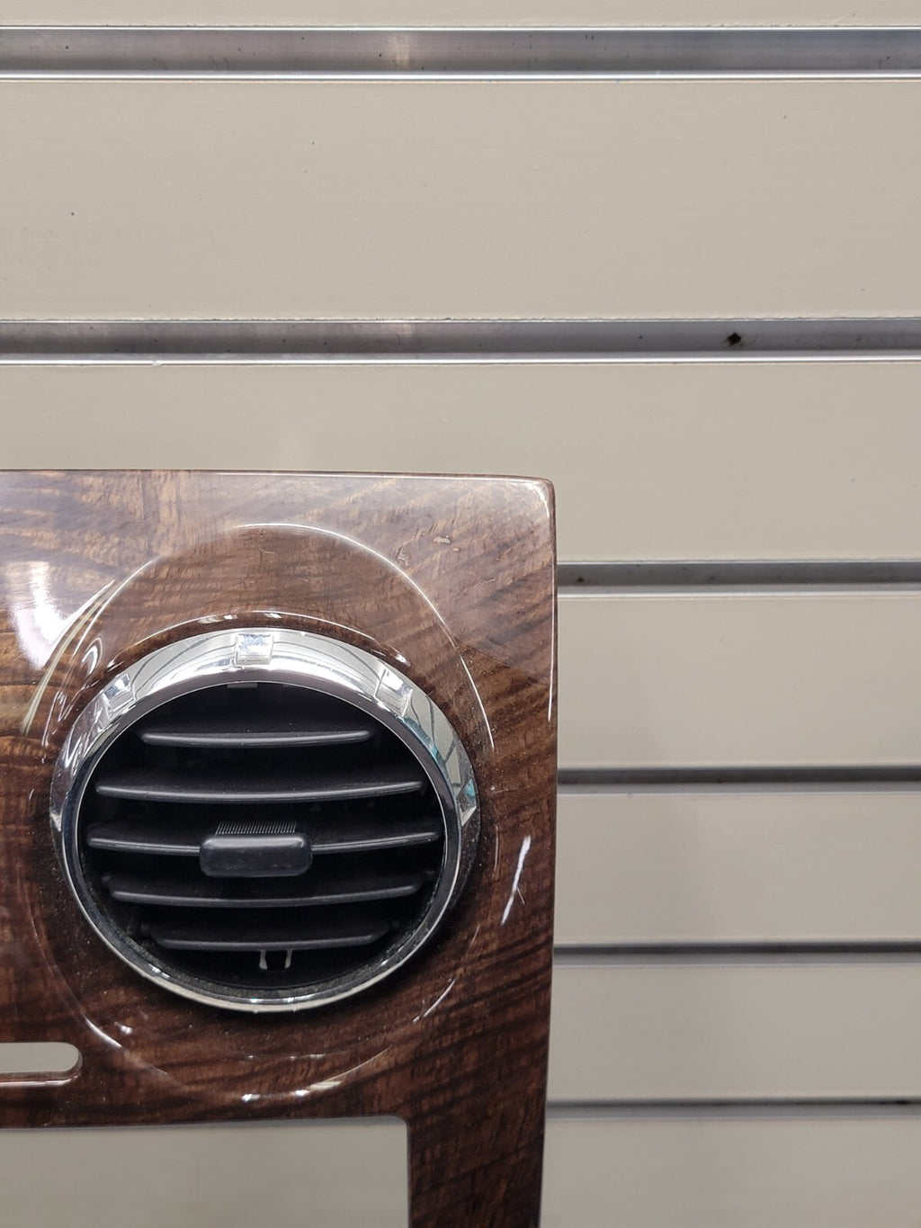08-09 FORD Taurus X Ford freestyle Center Dash Radio Climate Beze Trim woodgrain