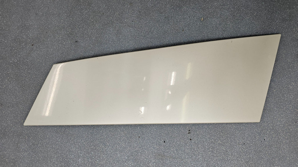 🔥08-12 BUICK ENCLAVE REAR LEFT DRIVER WINDOW APPLIQUE MOLDING PILLAR SILVER