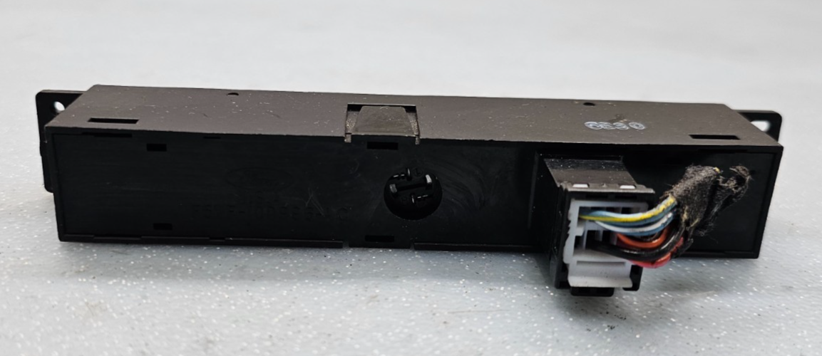 🔥1995-1997 Lincoln Town Car Speedometer Select Reset Dash Switch OEM