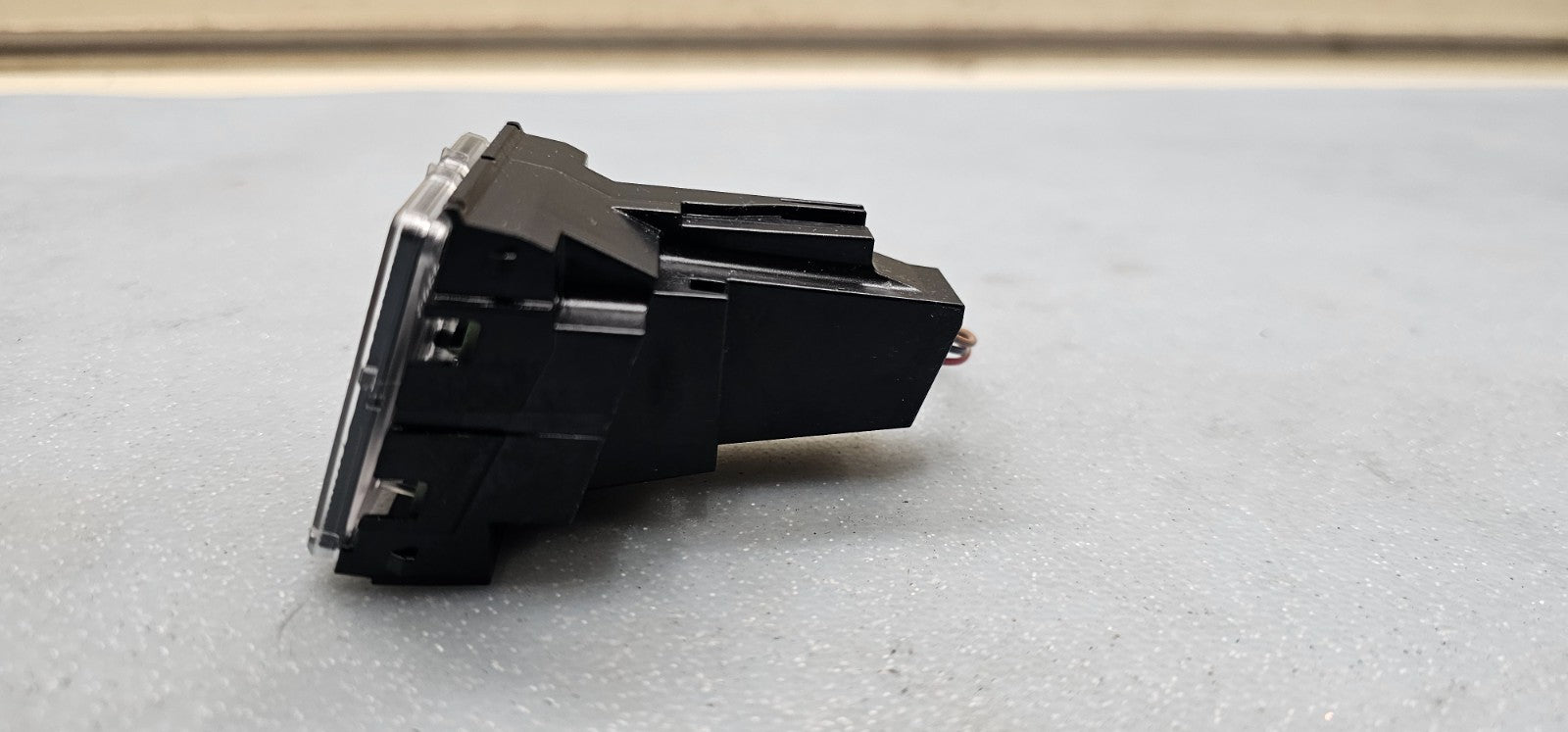 🔥12-15 VW PASSAT DASH HAZARD SWITCH WITH CLOCK BLACK OEM