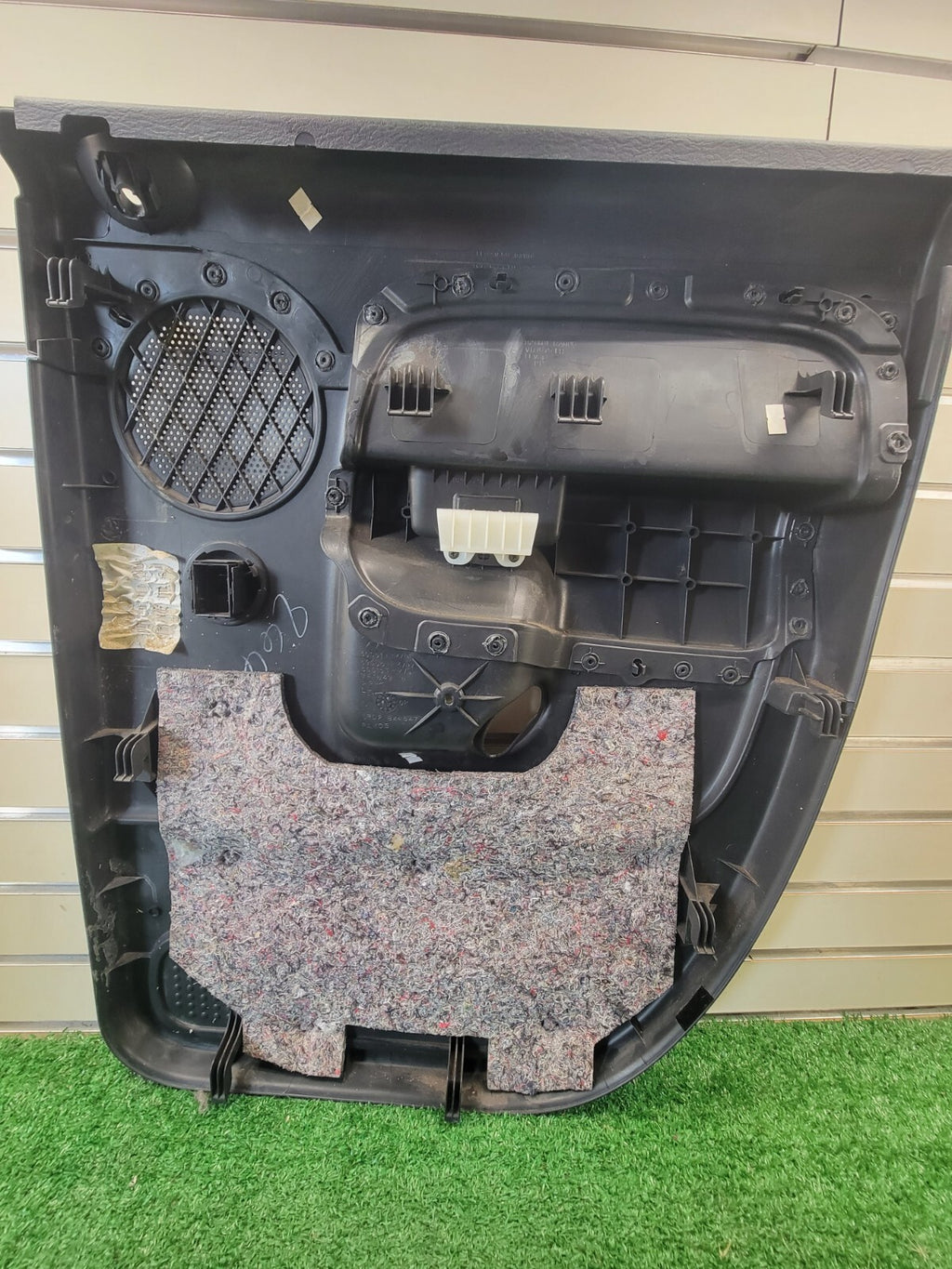🔥02-05 Dodge RAM Interior DOOR Panel Rear LEFT DRIVER BLACK v1 G22