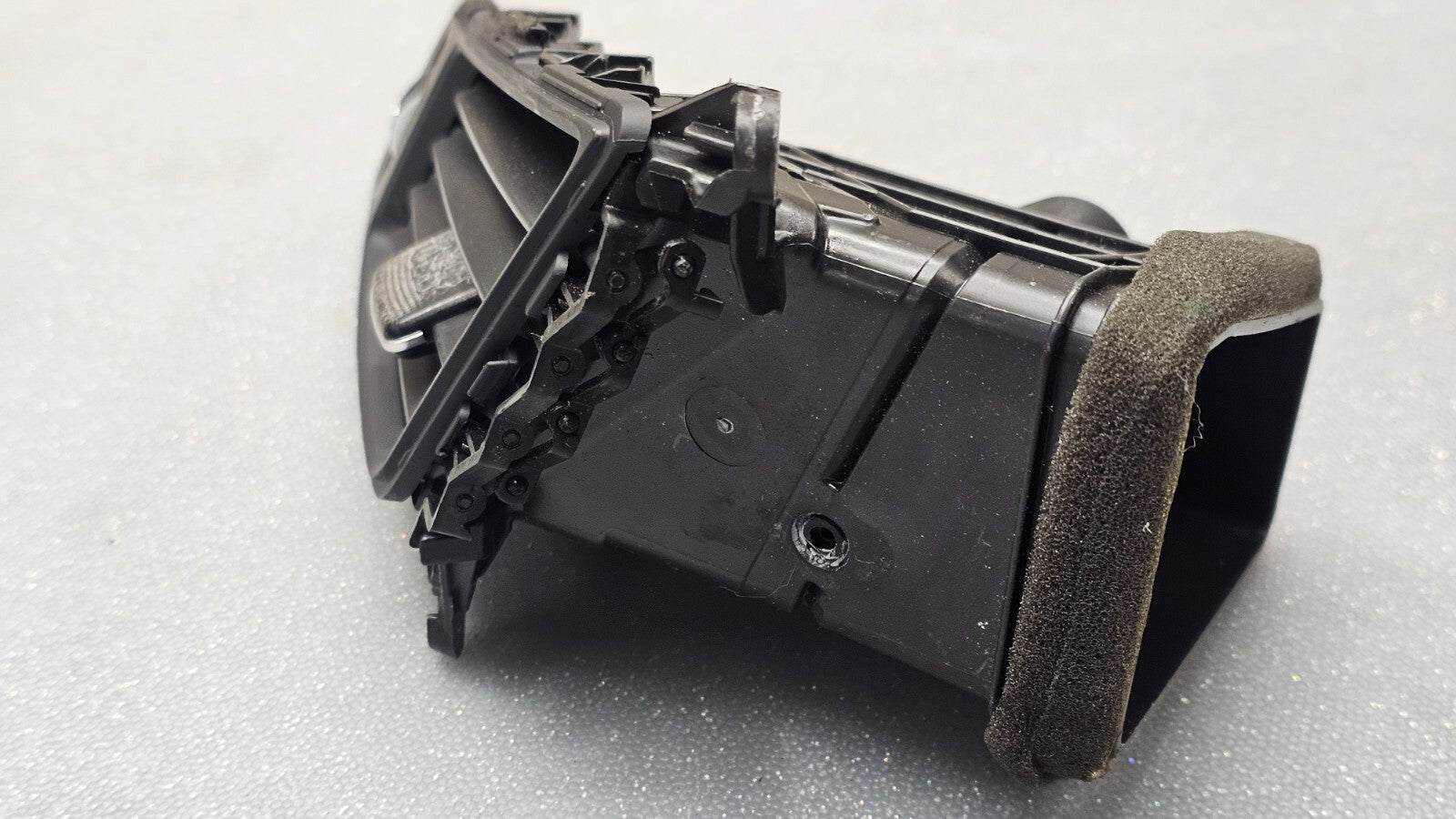 🔥11-13 Hyundai Sonata Dash Center Left Driver Air Vent A/C Heater Panel Black