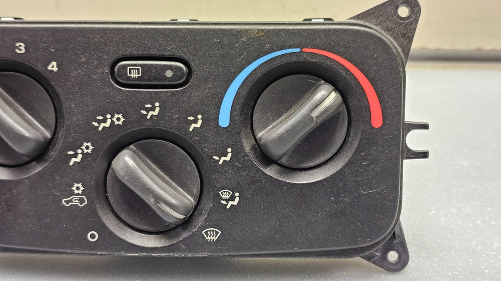 🔥04-07 Jeep Liberty DASH AC Heater Temperature CLIMATE CONTROL AIR Conditioning