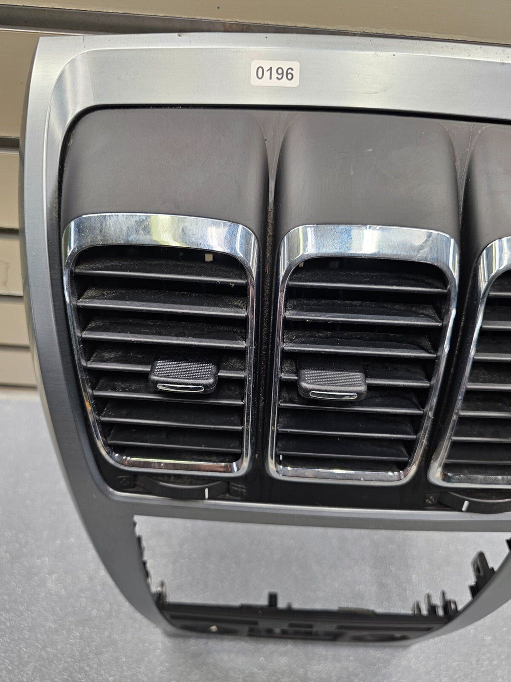 🔥07-12 Acadia Center Dash AM FM Radio Stereo Bezel Climate Trim Panel Silver