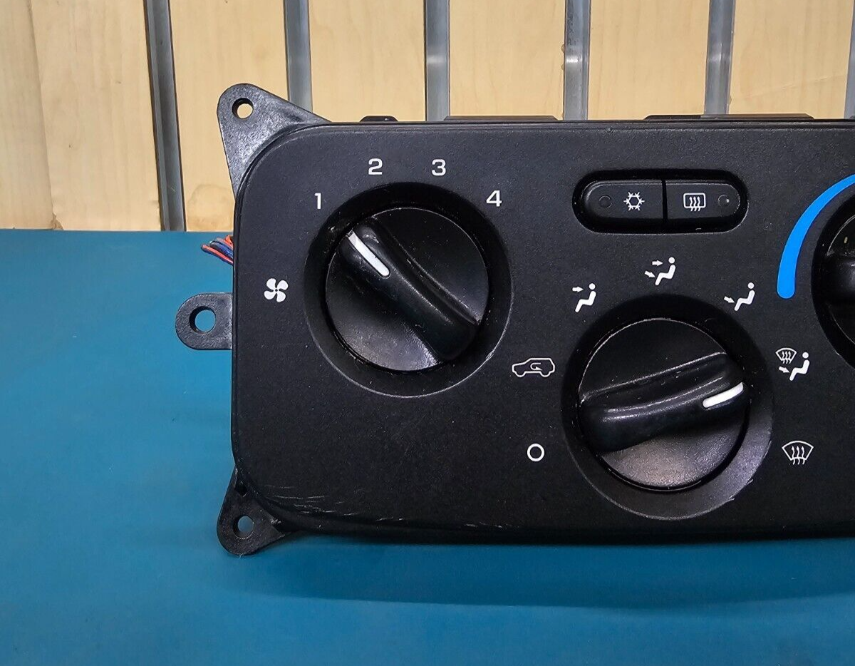 🔥04-07 Jeep Liberty DASH AC Heater Temperature CLIMATE CONTROL UNIT Conditioner