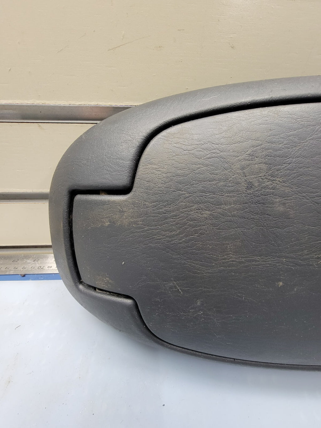 🔥01-07 TOYOTA SEQUOIA 02-06 TUNDRA ARMREST Center Console Storage Lid GRAY
