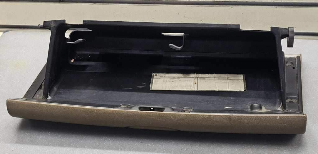 🔥98-01 Dodge RAM Dash GLOVE BOX Storage Compartment Door Lid Assembly Tan