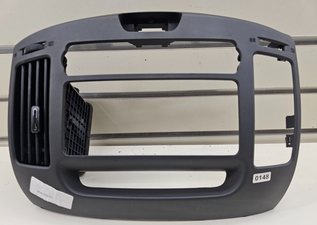 🔥07-10 Elantra Center Dash AM FM Radio Stereo Trim Panel Bezel Climate DK GRAY