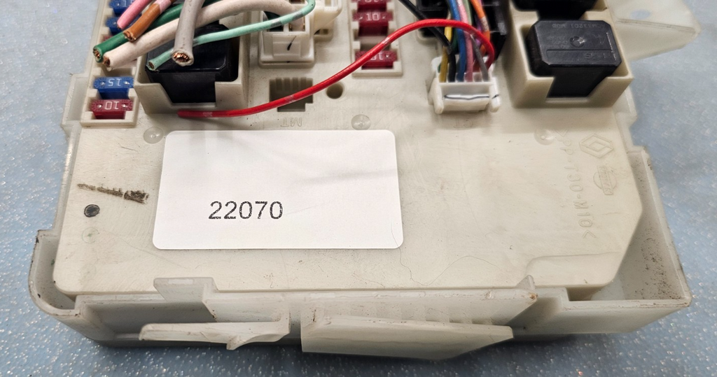 🔥06-10 Nissan Titan Armada Fuse Box Body Control Distribution Module Assembly