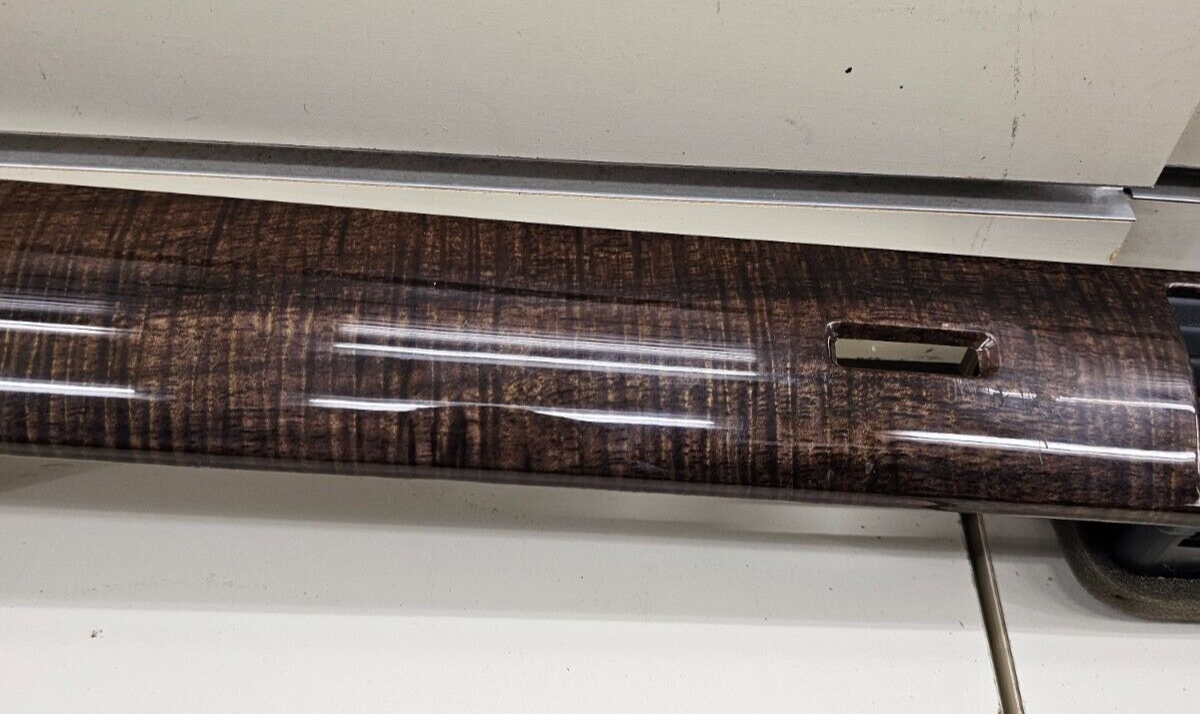 🔥05-09 Five Hundred Taurus Sable Interior Center Dash Panel Bezel Trim Wood