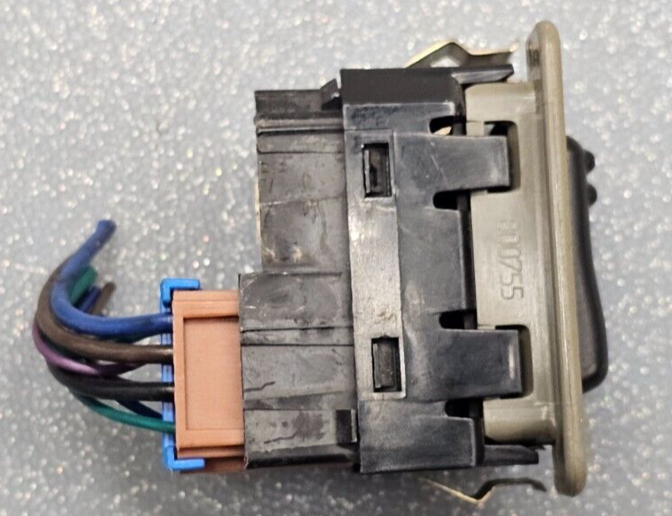 99-02 Chevy Silverado SIERRA Power Window Switch Lock REAR Left/Right Black WS3