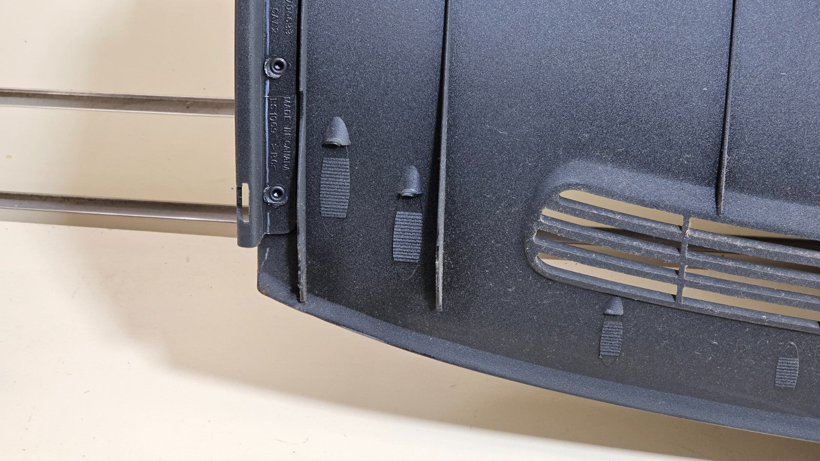 🔥99-06 SILVERADO SIERRA TAHOE Upper Cap Cover Top Dashboard Pad GRAPHITE DP1