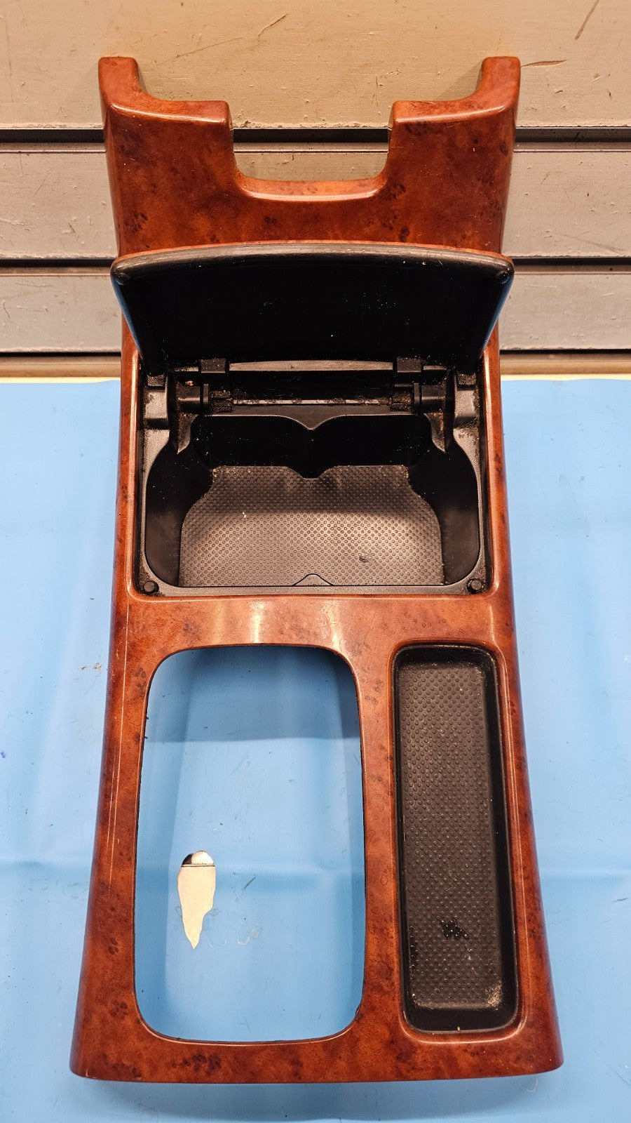 🔥02-06 Toyota Camry Shifter Shift Bezel Center Console Cup Holder Assembly Wood