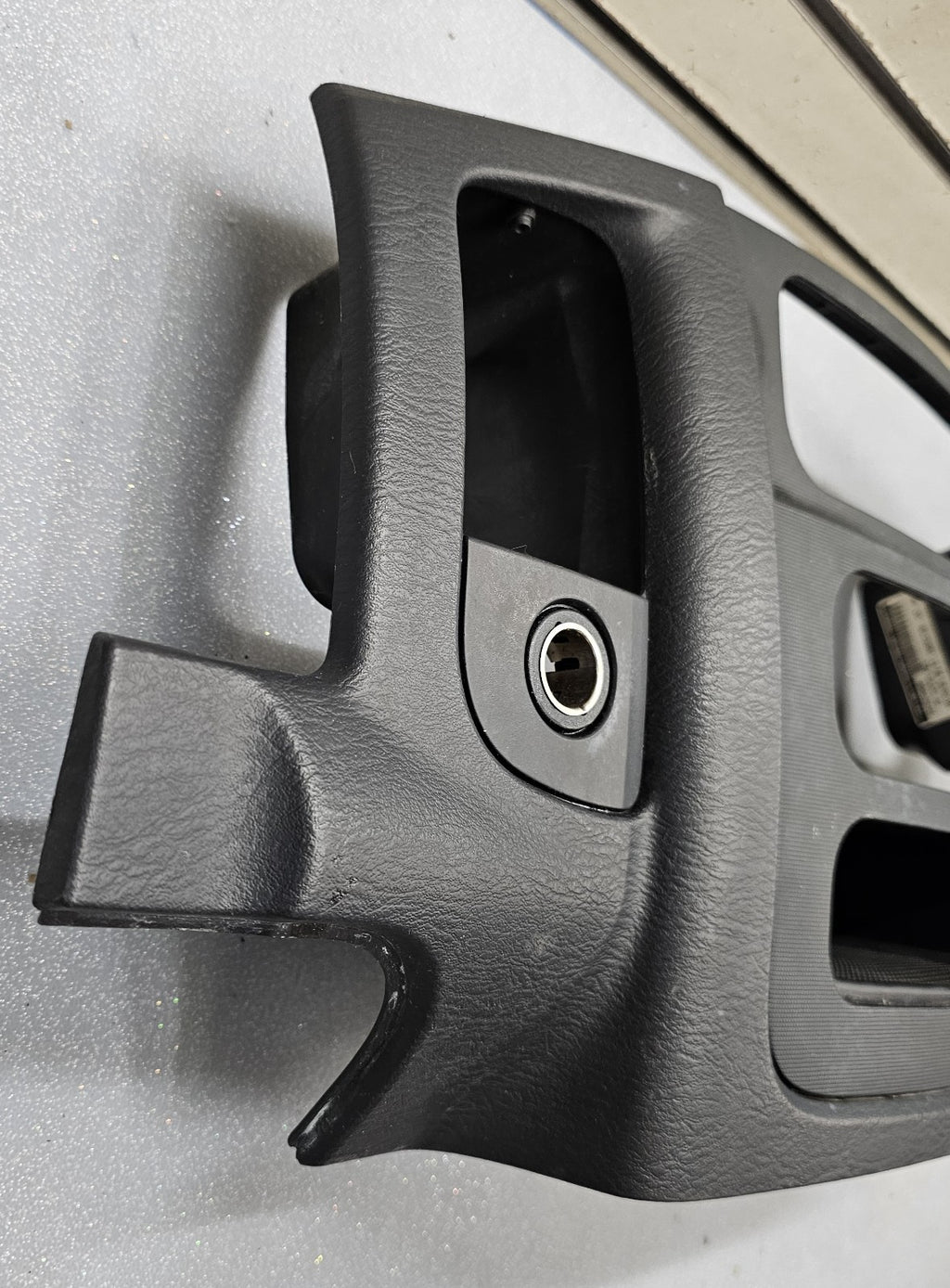 🔥02-05 Dodge RAM Dash RADIO Audio Stereo Bezel Climate Trim Panel Black B10
