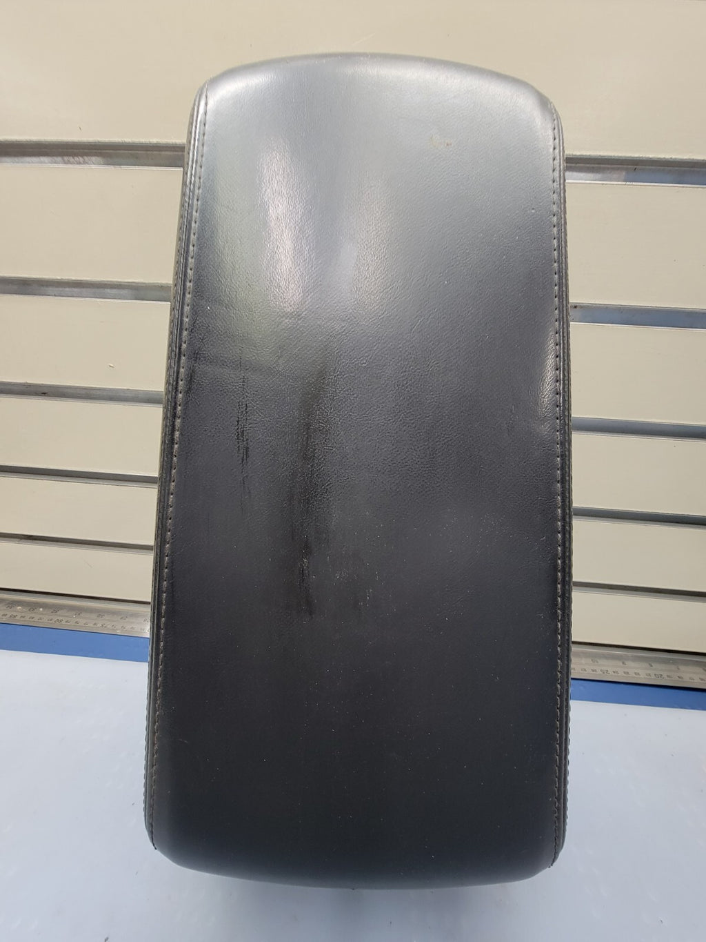 🔥08-10 Chrysler 300 Dodge Charger Center Console Lid Armrest Storage BLACK