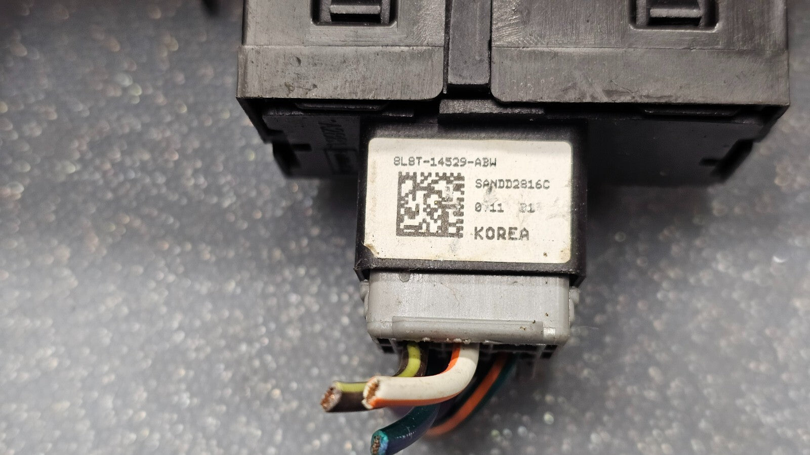 🔥08-12 Escape Fusion  Passenger Door Power Window Control Switch Tan OEM