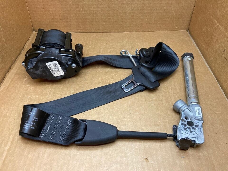 🔥2013 - 2018 Ford Focus Seat Belts Black Front Left Right Retractor Set OEM