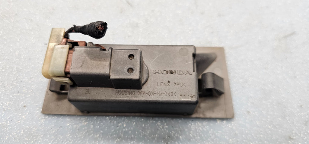 🔥2005-2007 Honda Odyssey license plate light Assembly OEM C102 BLACK