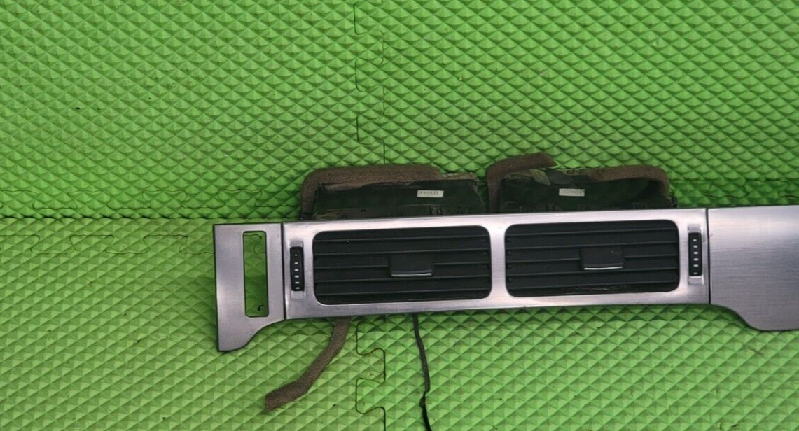07-14 Yukon Tahoe Suburban Burl Front Dash Belt Trim A/C Vents F201 Silver