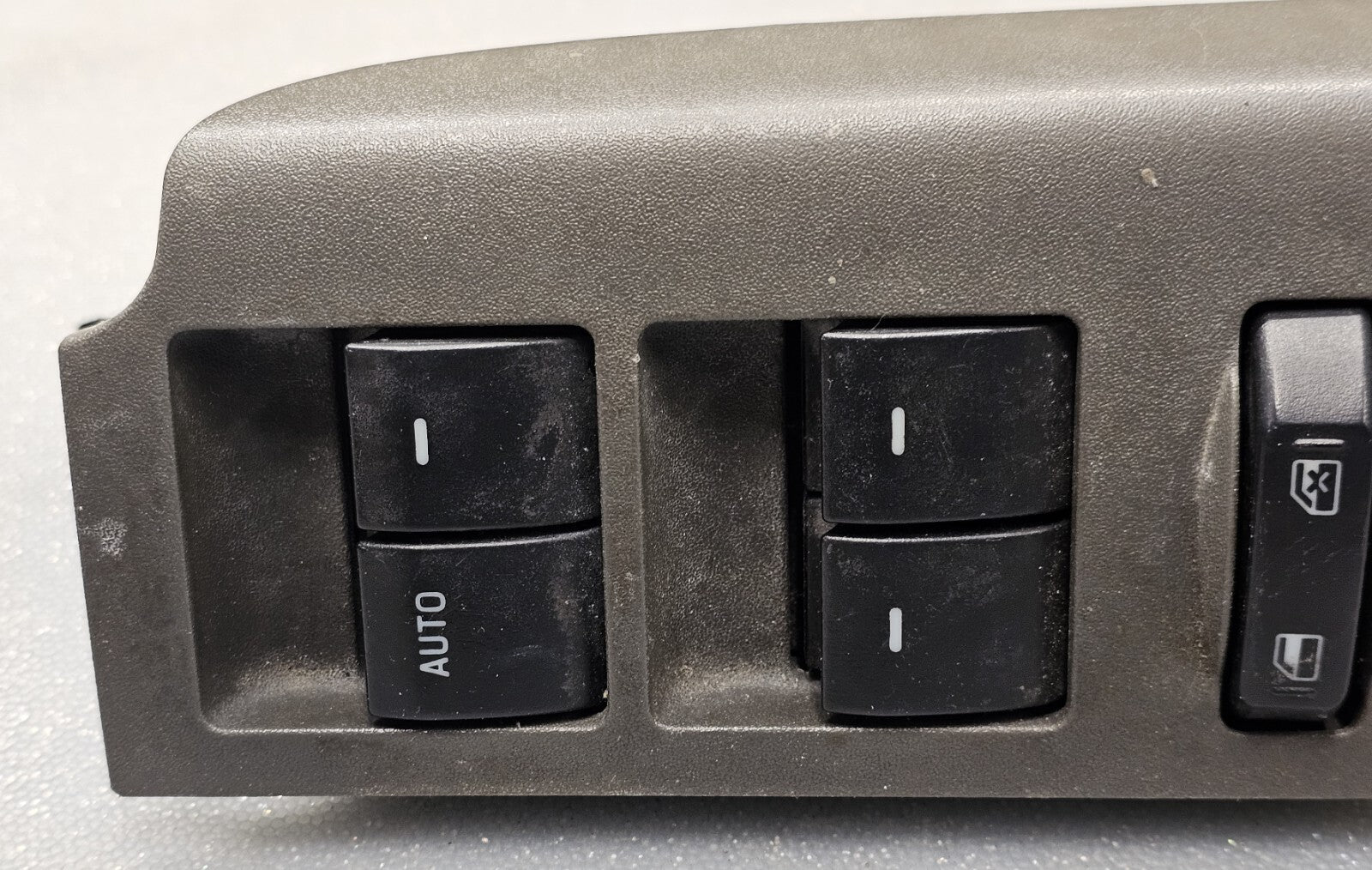 🔥08-12 Escape Focus Left Driver Door Master Power Window Switch Assembly Black