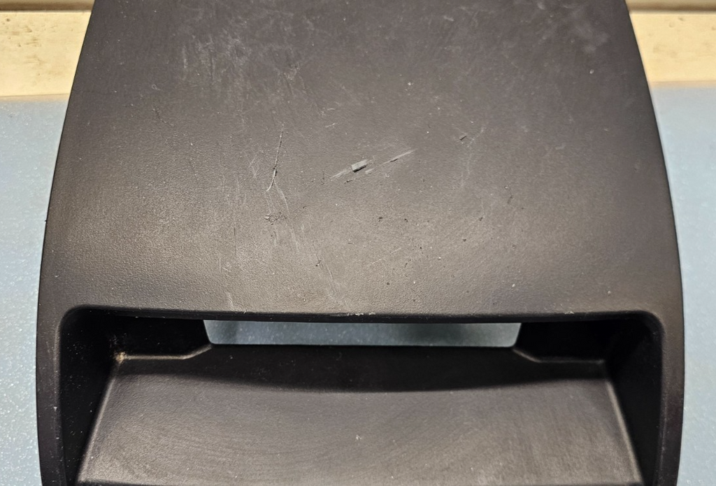 04-08 Mitsubishi Galant Dash Center Clock Bezel Trim Cover Panel Interior Black