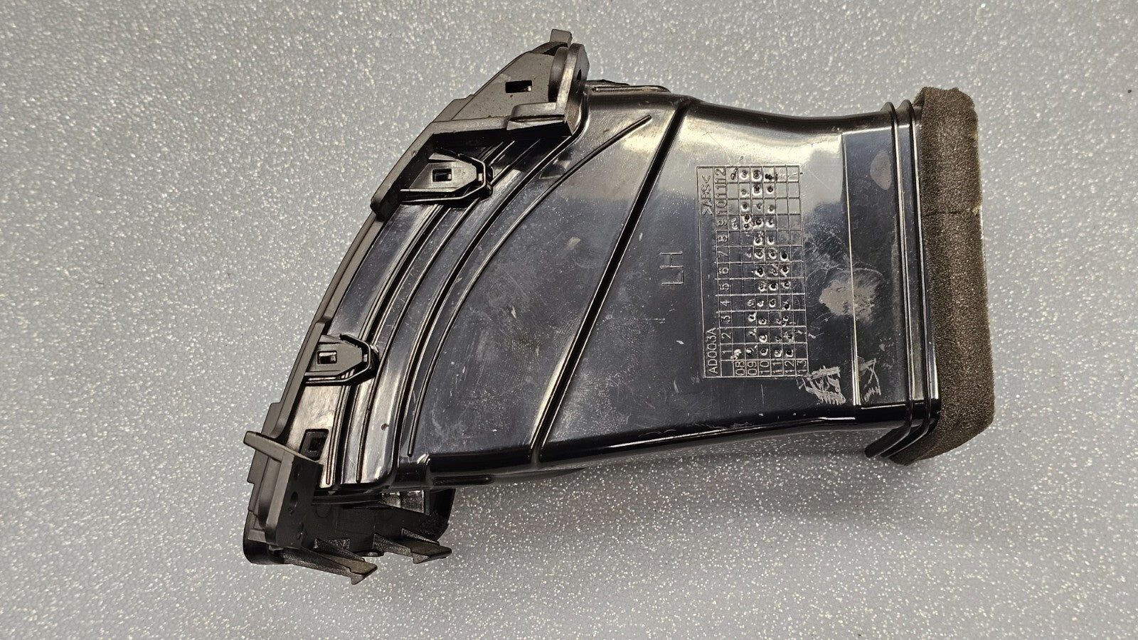 🔥11-13 Kia Sorento Dash CENTER LH AC Heater Air Vent Duct Assembly Grille Black