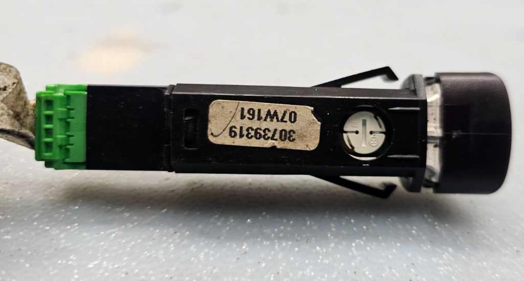 🔥98-14 Volvo XC90 S80 V70 Emergency Hazard Light Control Switch Unit Assy Black
