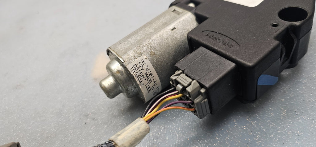 🔥06-10 Ford Explorer Mountaineer Front Sunroof Moonroof Motor Power Unit